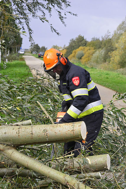 2013/267/GB 20131028e 008 Stormschade Ringvaartdijk 51.jpg